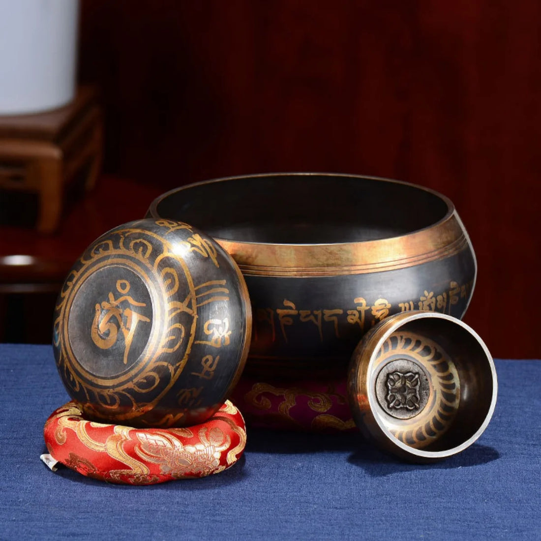 Tibetan Singing Bowl Set for Meditation & Chakra Healing (8.5–20CM)
