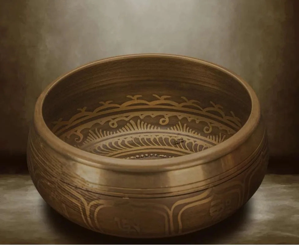 Large Tibetan Brass Singing Bowl – Handmade in Nepal